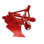 Poľnohospodárske vybavenie Pluh